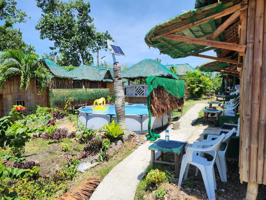 Nirvana Bamboo & Dive Resort Moalboal Exterior photo